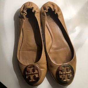 Tory Burch gold & nude/camel Revas